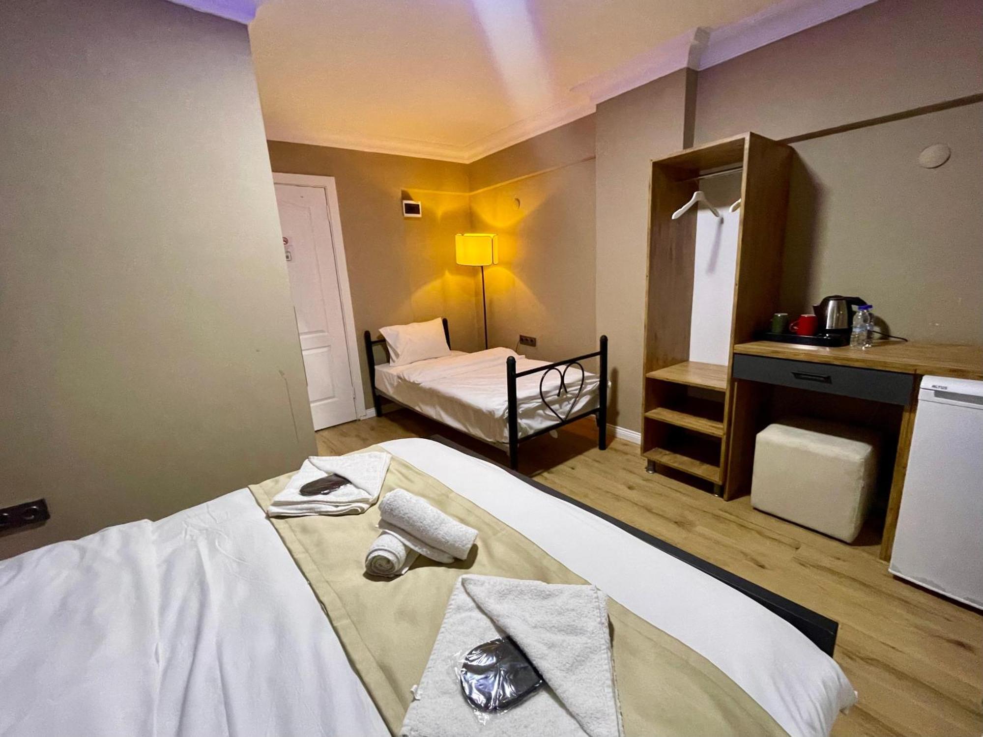 The Beybun Hotel Istiklal Street Taksim Istanbul Room photo